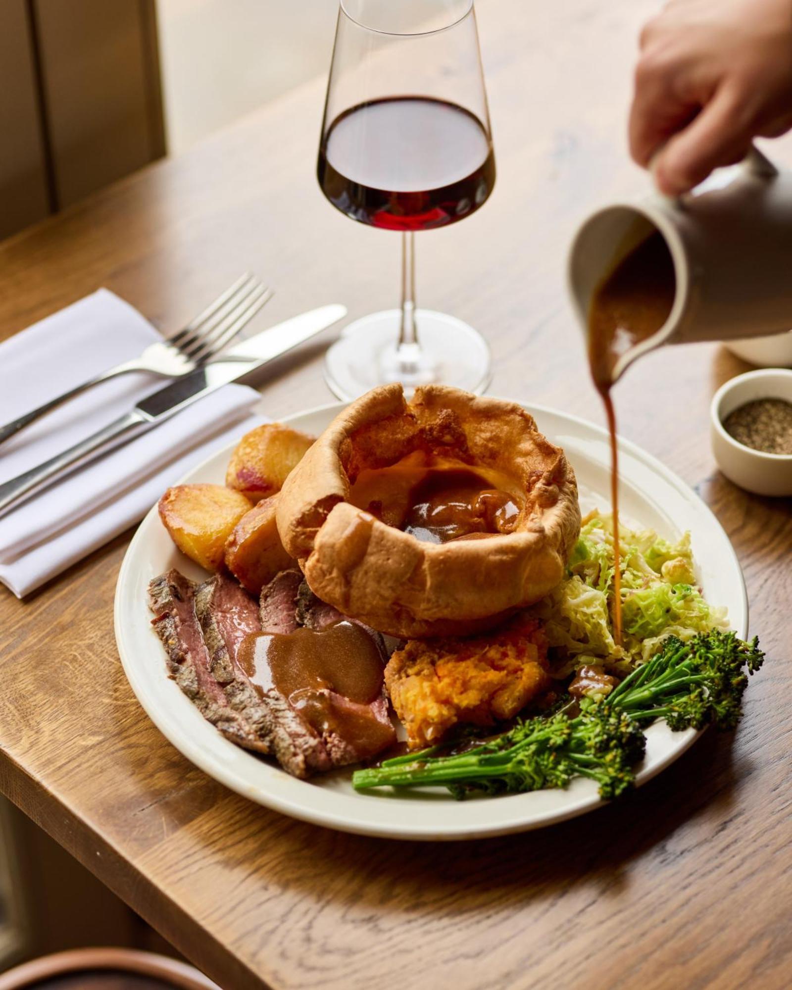 Stanton Harcourt The Harcourt Arms酒店 外观 照片 A Sunday roast