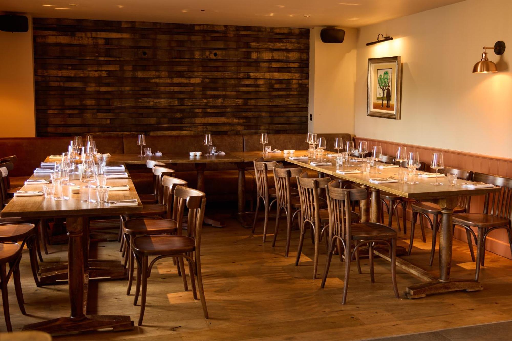 Stanton Harcourt The Harcourt Arms酒店 外观 照片 Interior of the restaurant